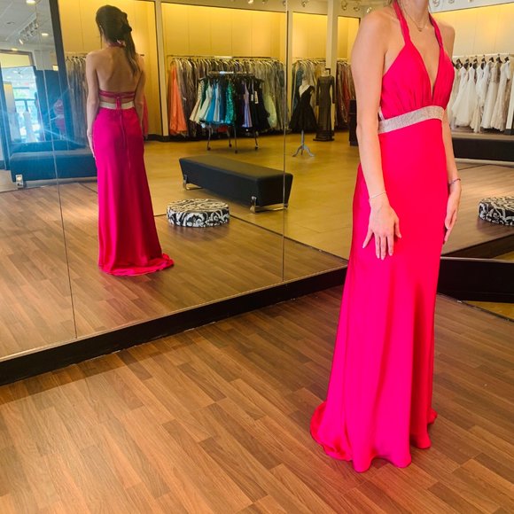 Blush Prom Pink beaded waist line and beaded strap - Picture 2 of 2